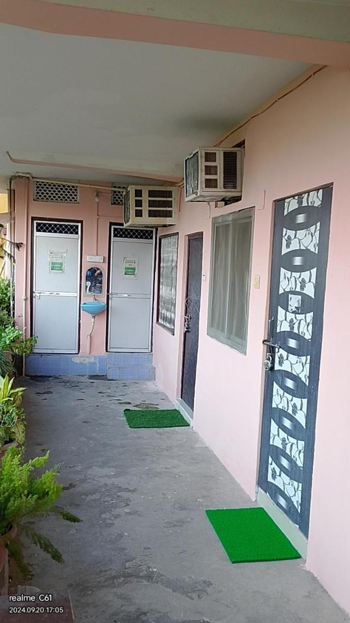 Ganga Paying Guest House Varanasi Habitación foto