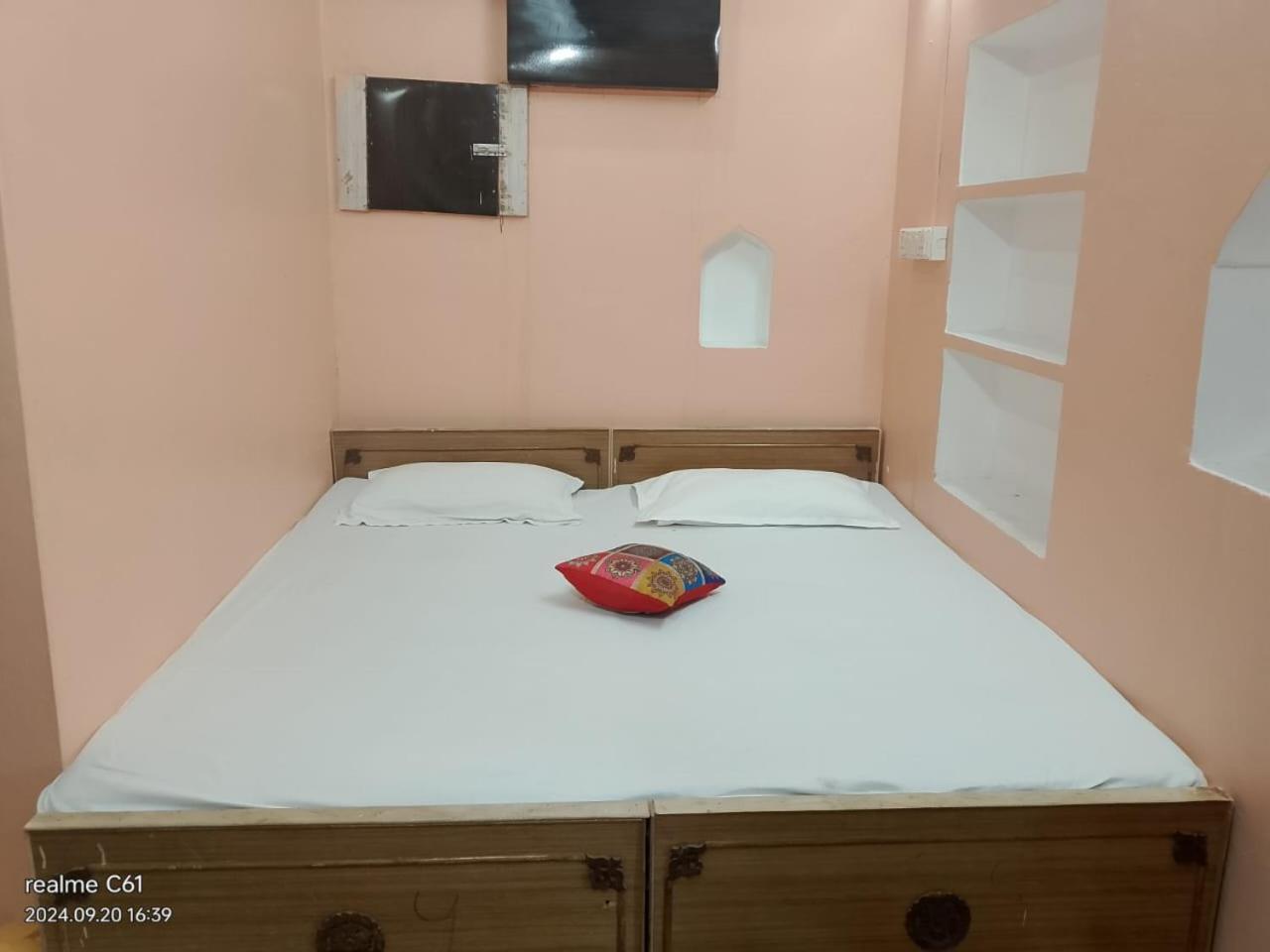Ganga Paying Guest House Varanasi Habitación foto