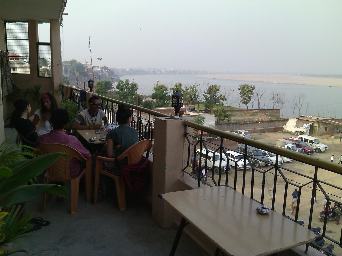 Ganga Paying Guest House Varanasi Exterior foto