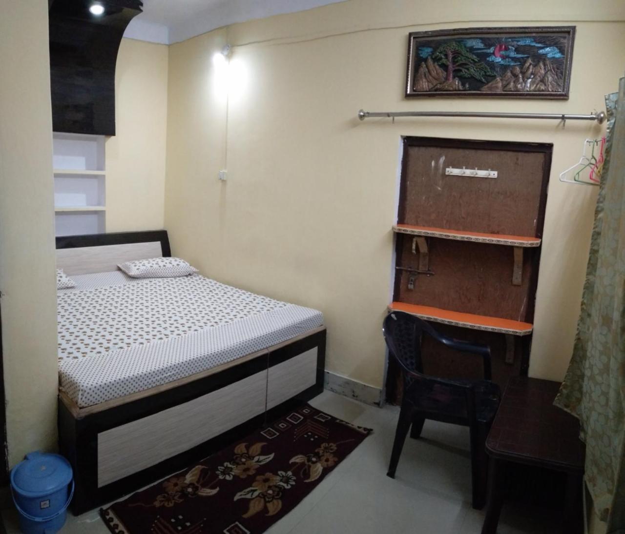 Ganga Paying Guest House Varanasi Exterior foto